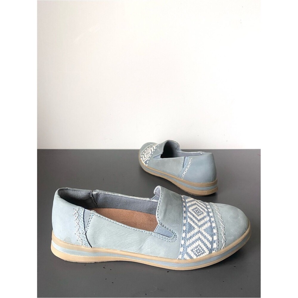 NEW Earth Origins Steel Blue Embroidered Nubuck Slip-Ons Bailey Flats Shoes Sz 9
